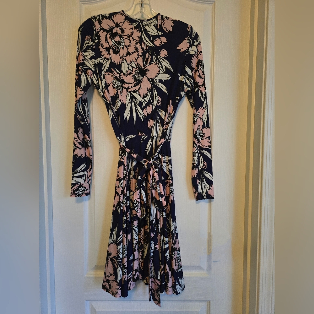 EUC Yumi Kim Fabulous Floral Print Deep V-Neck A-line Wrap Dress, Size Small - Picture 3 of 7